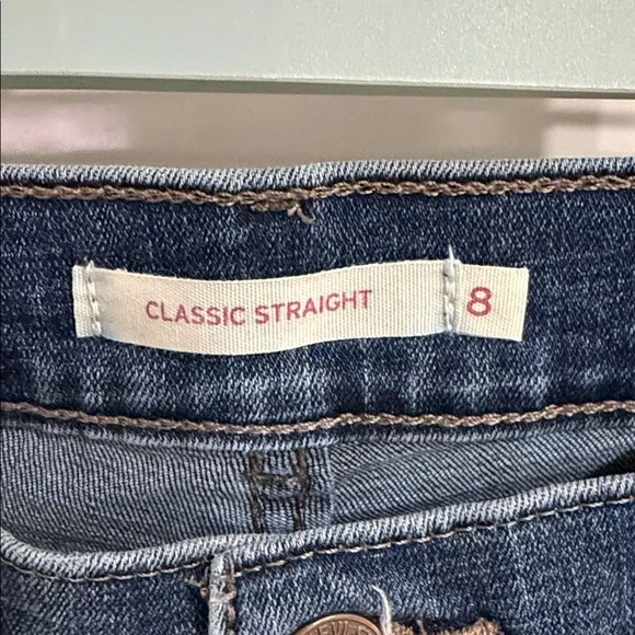 Levi’s Classic straight size 8 - Picture 2 of 5